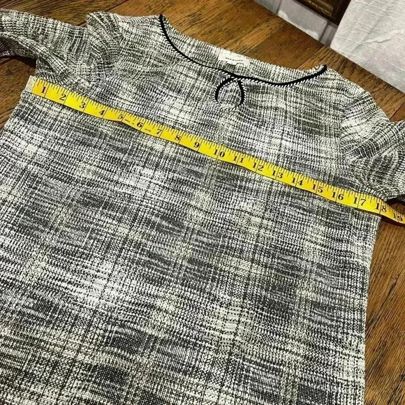 MAX STUDIO 3/4  sleeve Knit top size S - Picture 2 of 6